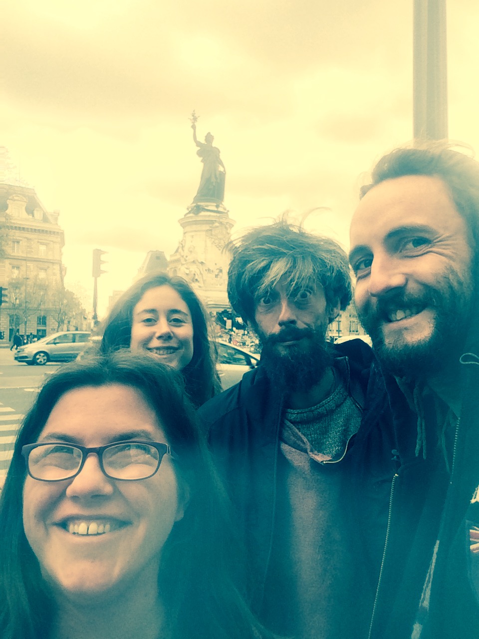 Jour assis et nuit debout !